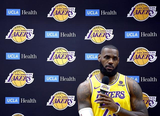 九游-关于詹姆斯遭遇七连败，巴塞罗那教练面临压力！的信息