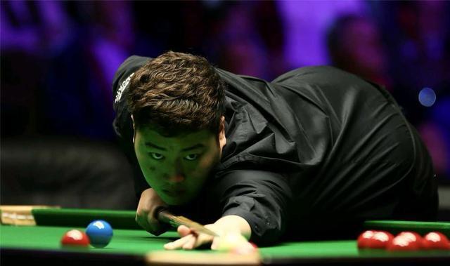 九游-Ming新星战术调整表现惊艳，勇士未来可期！的简单介绍